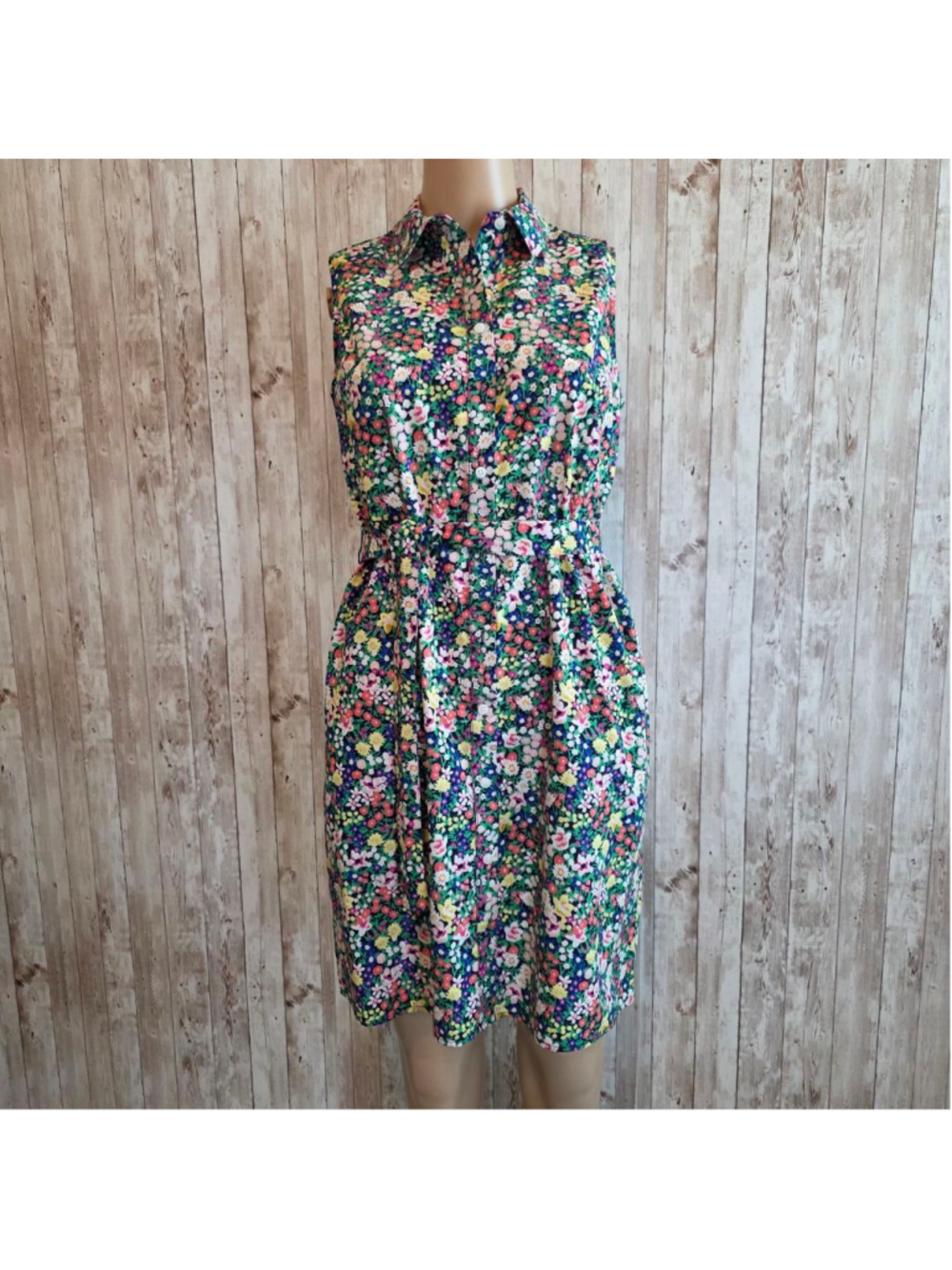 Tommy Hilfiger Floral Sleeveless Dress Size M Green Blue NWOT